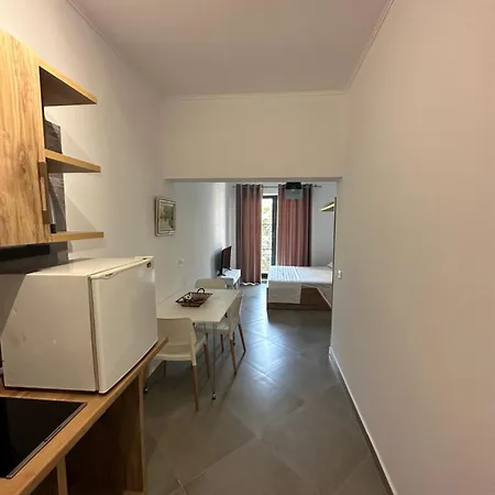Comfort تيرانا