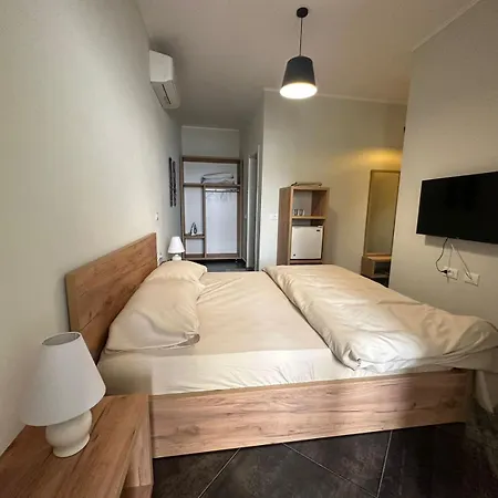 Comfort * Tirana